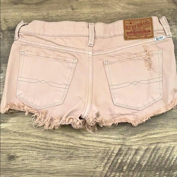 Lucky Brand shorts - Picture 2 of 2